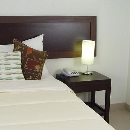 Hotel Boulevard Plaza Pucallpa Bagian luar foto